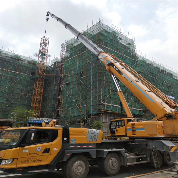 长泰县谈谈吊车租赁需要注意的事项
