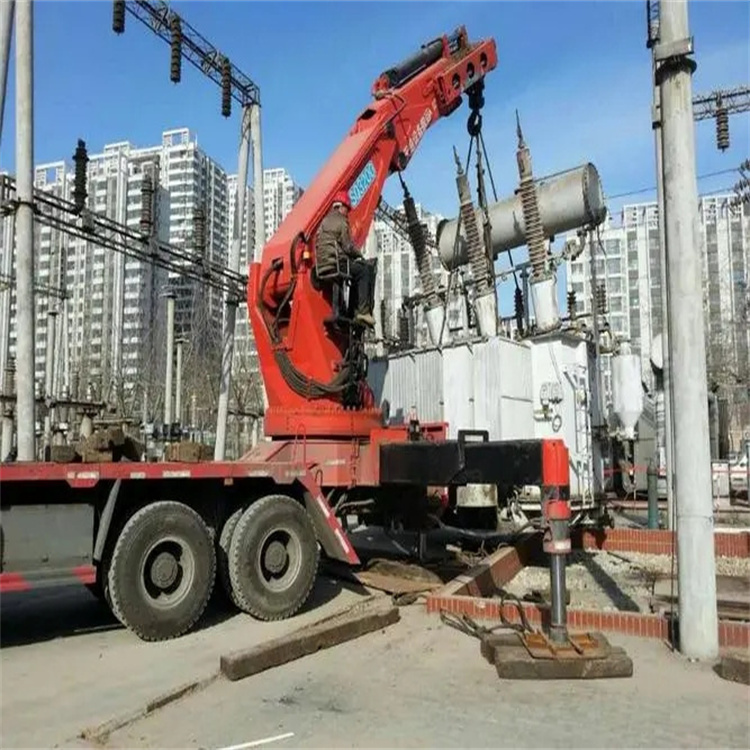 长泰县就近吊车出租|工地厂房吊装设备租赁|24小时高效响应