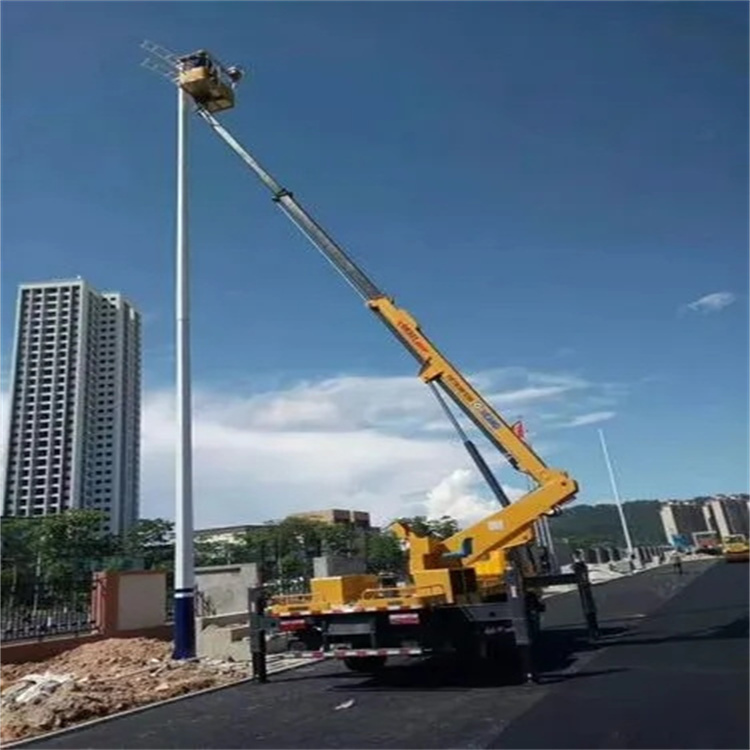 长泰县维修路灯的曲臂升降车出租