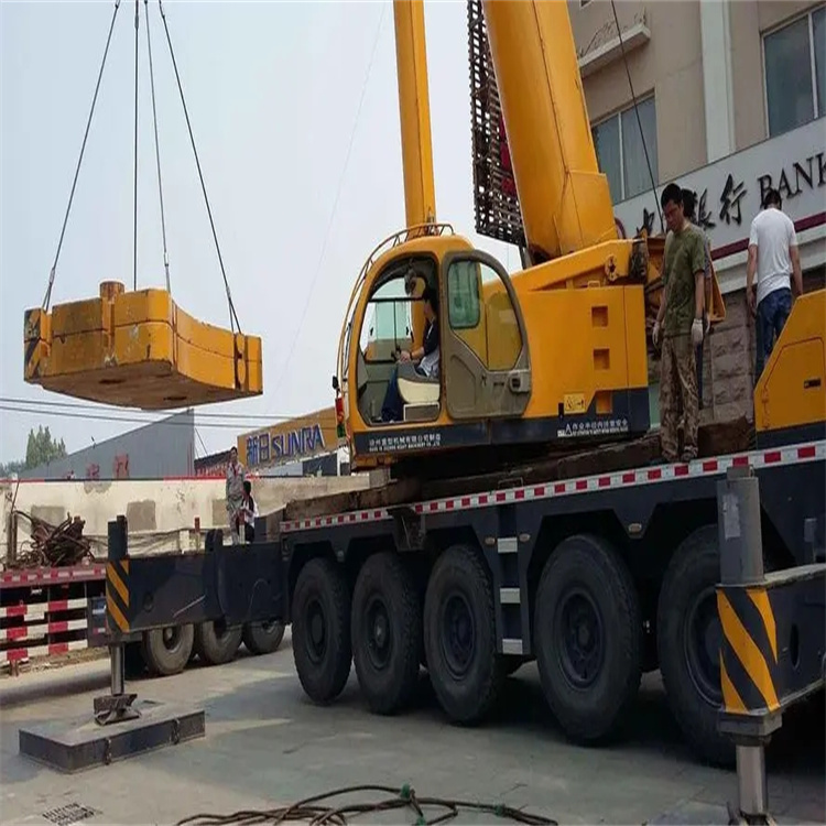 长泰县当地吊车出租|机器吊装|75吨|工厂搬迁服务